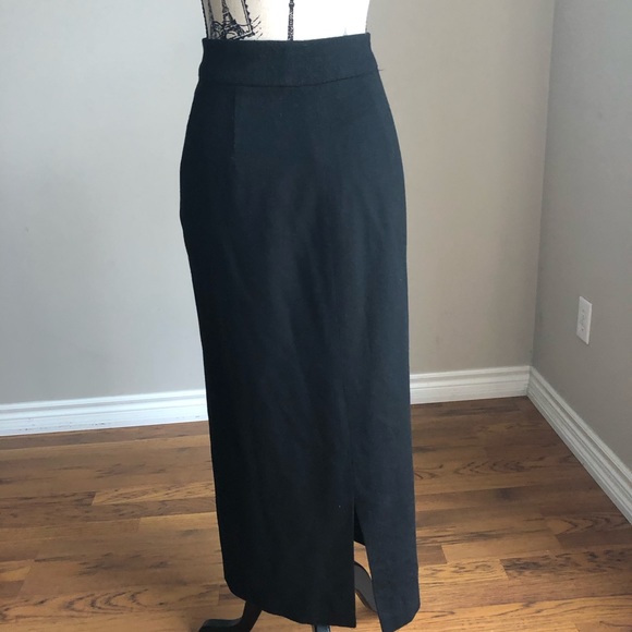 Vintage Anne Klein 100% Wool pencil skirt w/Slit - Picture 5 of 7